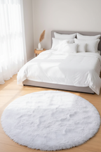 Tapis Shaggy rond blanc - Chambre élégante