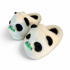 Pantoufles panda câlin en pousse de bambou pour un confort doux et chaleureux