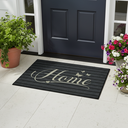 Tapis Home devant une porte extérieure