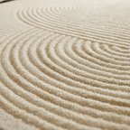 Tapis Wabi-sabi beige rayé au style unique et authentique