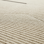 Tapis Wabi-sabi beige rayé : Élevez votre décoration avec élégance et style